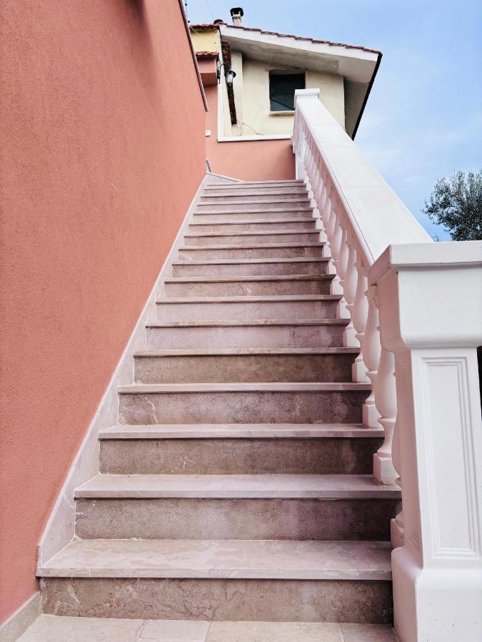 Villa Raffaele Trani Buitenkant foto