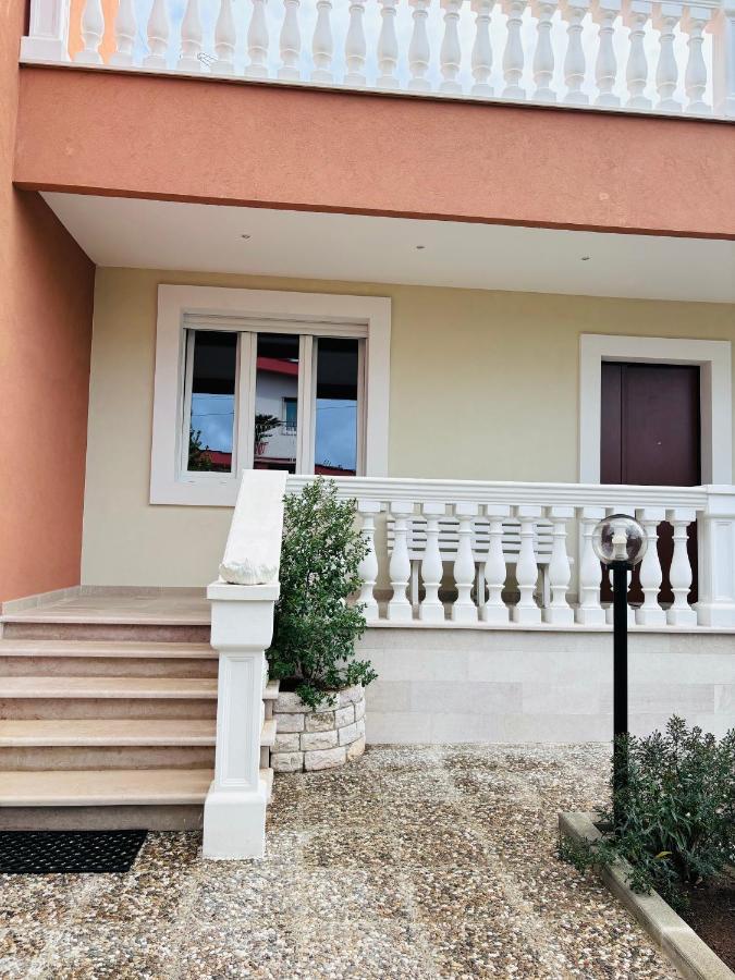 Villa Raffaele Trani Buitenkant foto